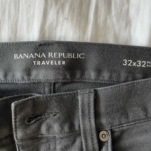Banana Republic Slim Traveler Pant